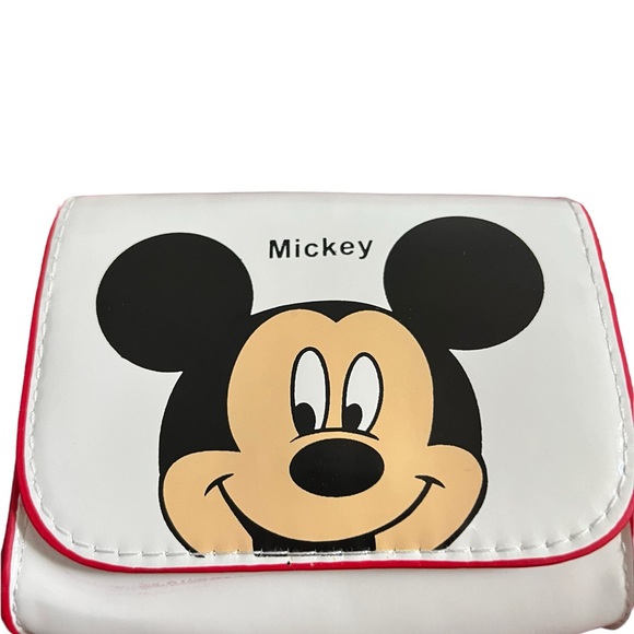 Mickey Mouse wallet crossbody. - Picture 4 of 7